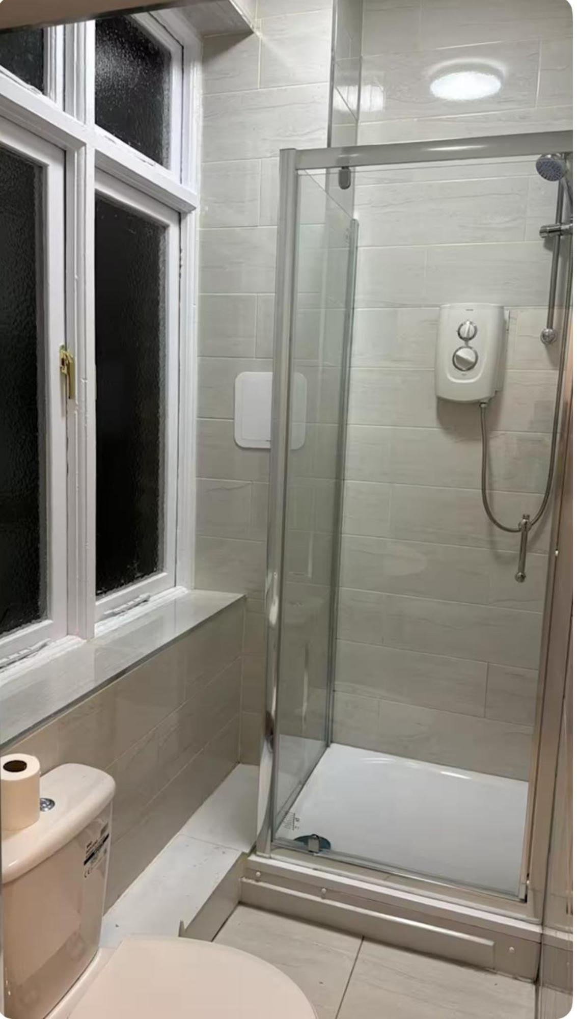 Modern 2-Bedroom Apartment-Dublin City ภายนอก รูปภาพ
