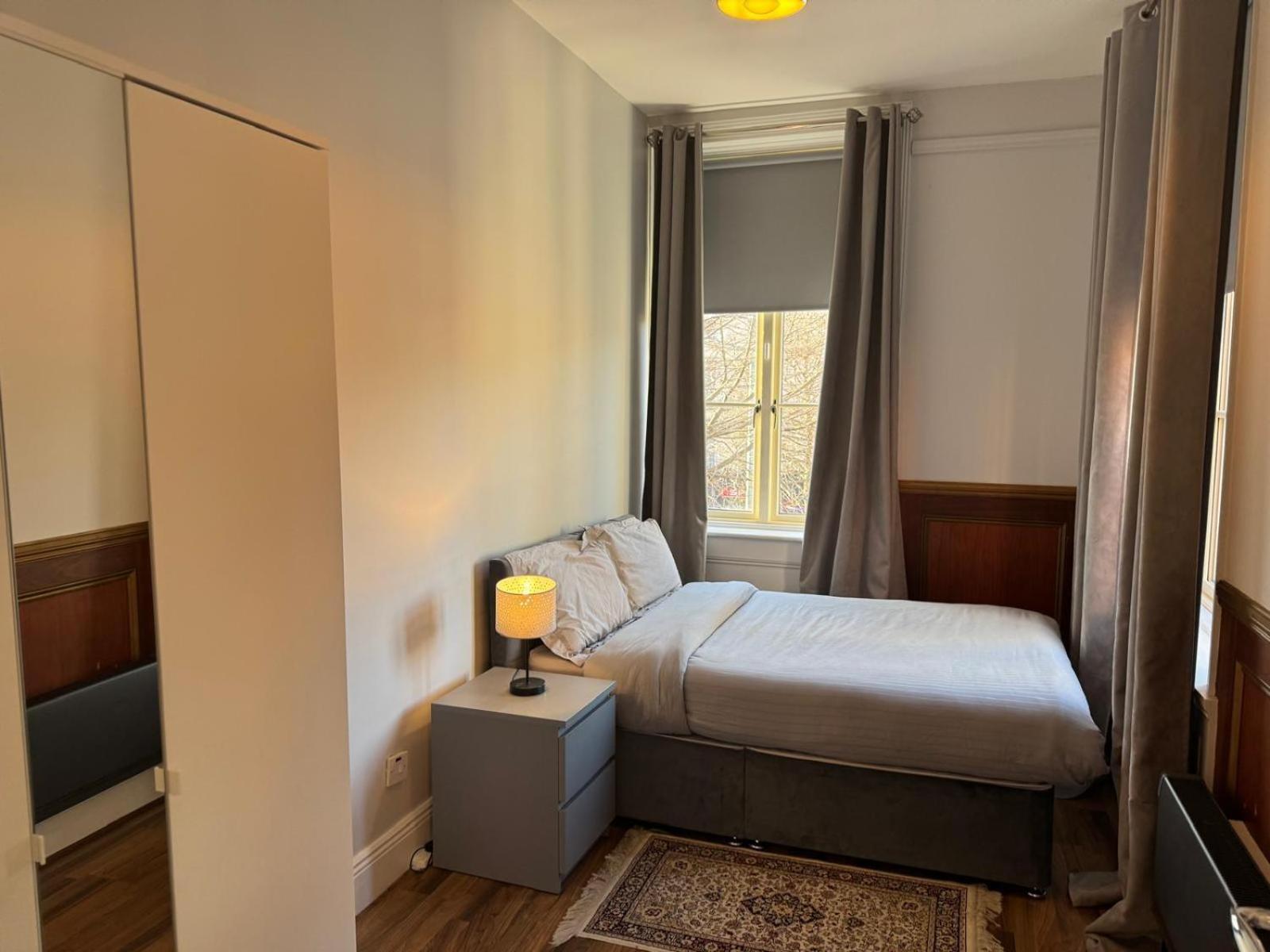 Modern 2-Bedroom Apartment-Dublin City ภายนอก รูปภาพ