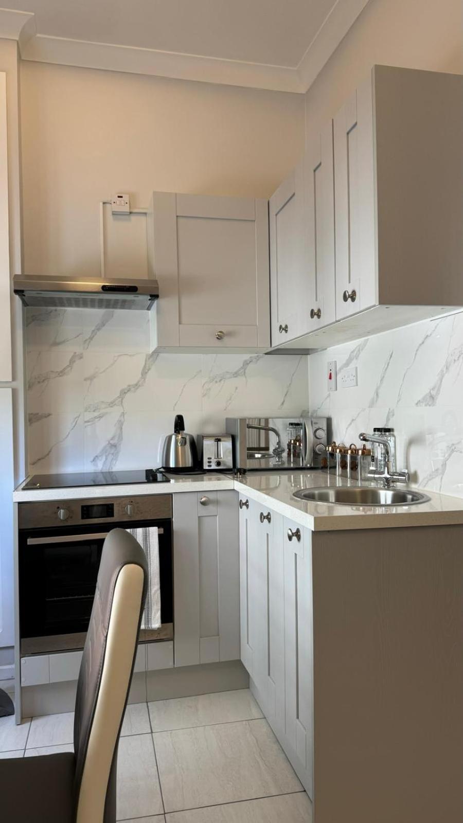 Modern 2-Bedroom Apartment-Dublin City ภายนอก รูปภาพ